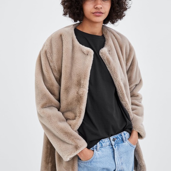 ZARA FAUX FUR COAT BRAND NEW WITH TAGS XS - Picture 2 of 7